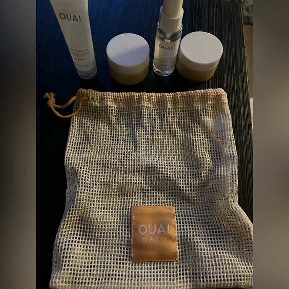 Four Ouai St. Barts Hair and Body products with bag - Picture 3 of 3
